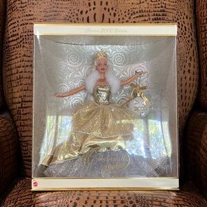 SPECIAL 2000 EDITION CELEBRATION BARBIE MATTEL